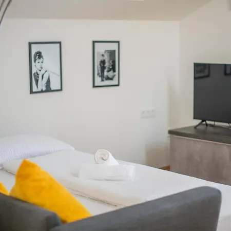 Villa Camilde - Elegance And Relax In Meran Exterior foto